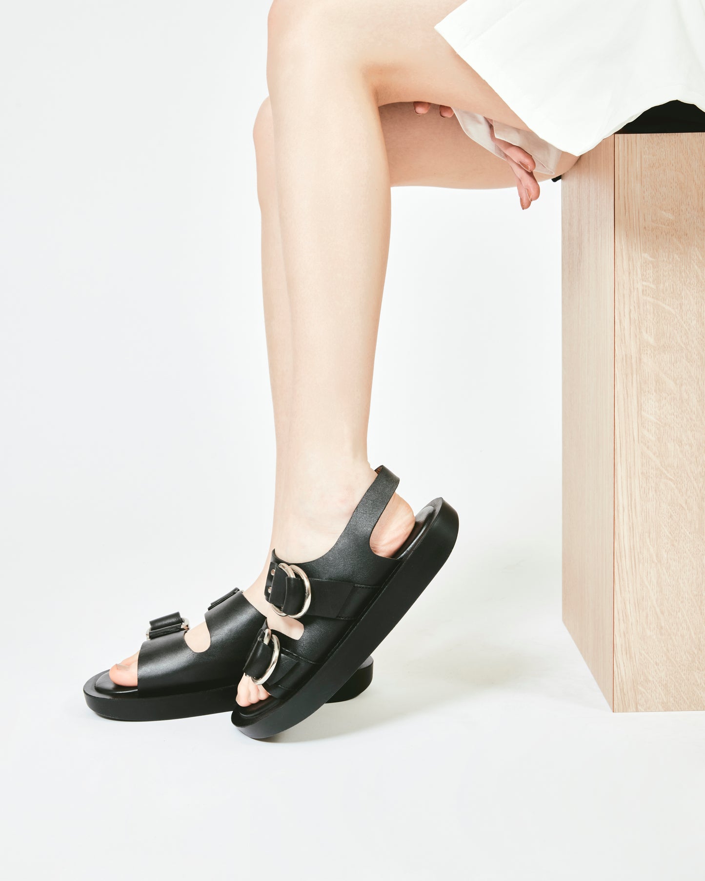 DOUBLE RING PLATFORM SANDALS BEIGE SUEDE