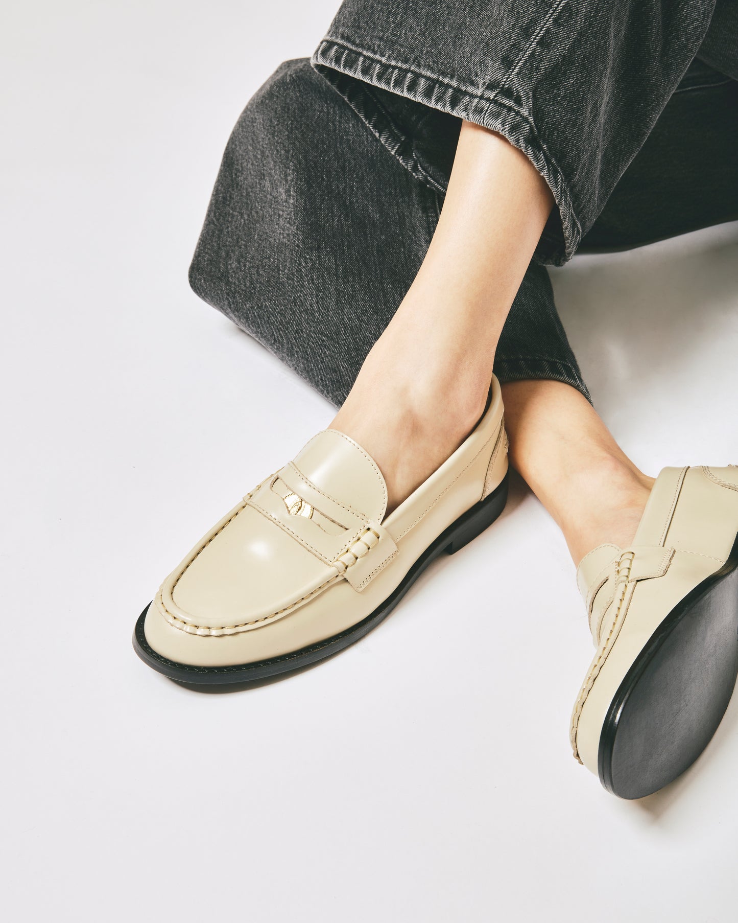 ALMOND TOE PENNY LOAFERS ECRU