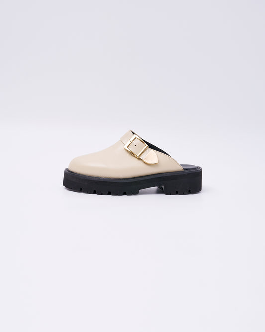 BUCKLE CLOG MULES ECRU