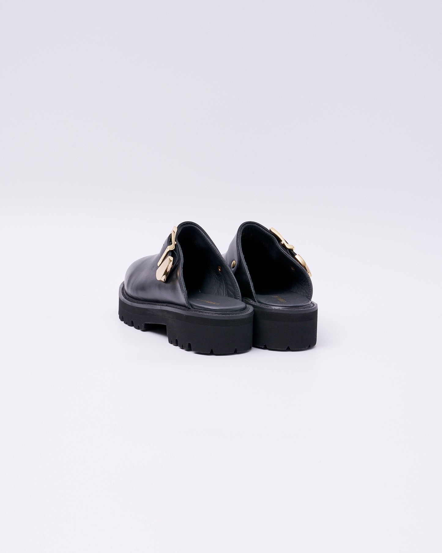 2415W BUCKLE CLOG MULES BLACK