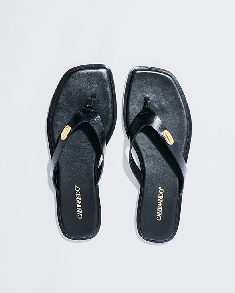 THONG FLAT SANDALS BLACK