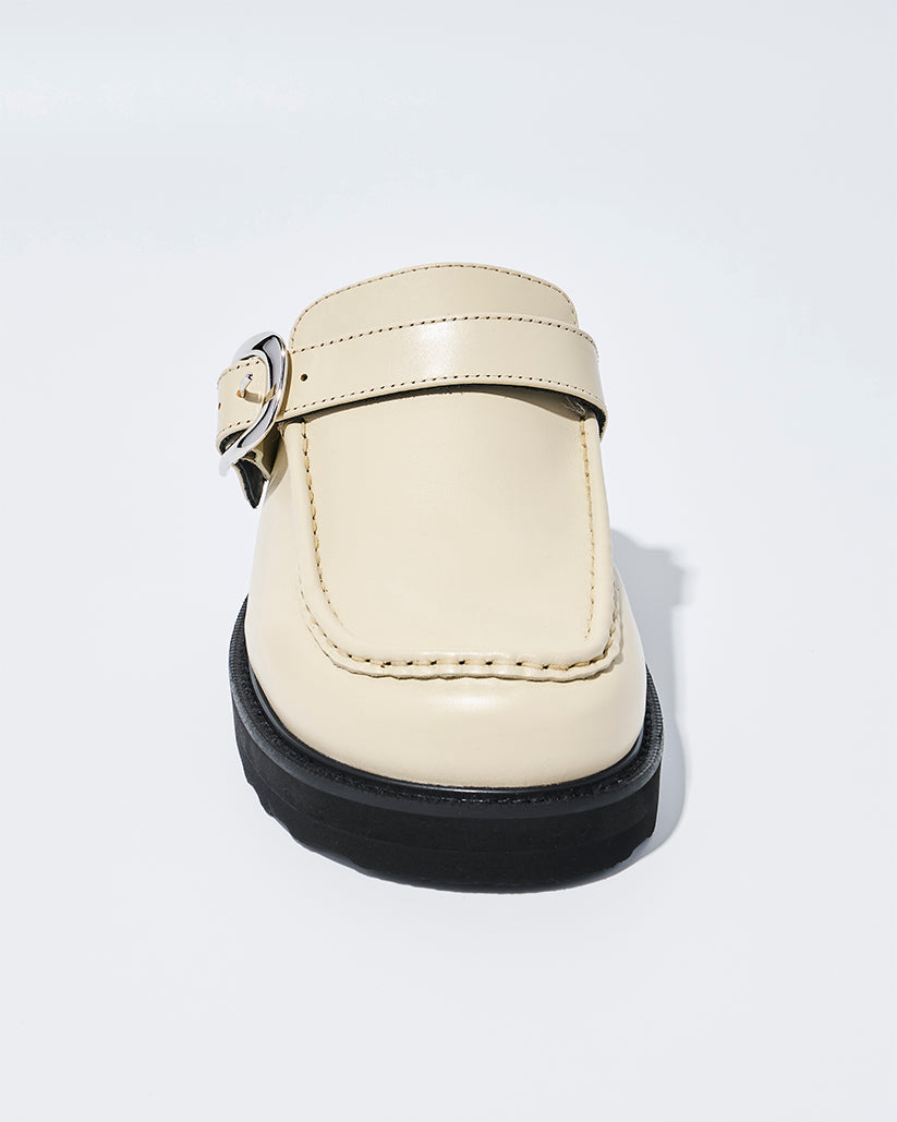 ONE STRAP MOC MULE LAMB
