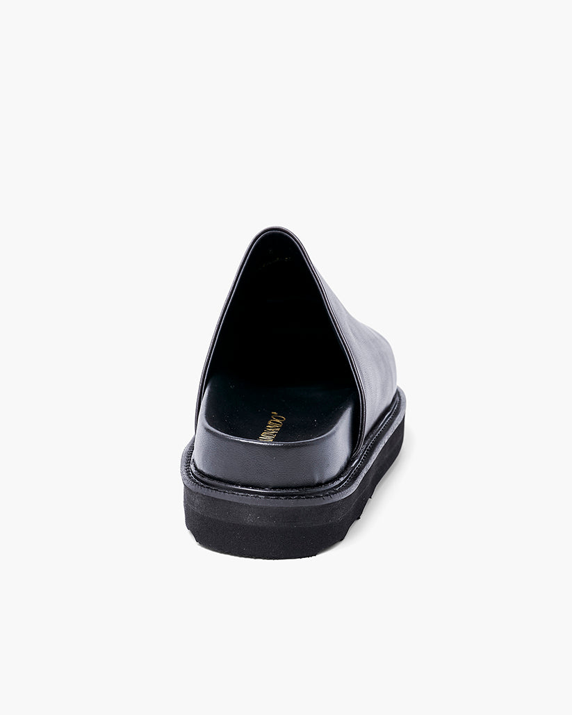 CLOG SANDALS DARK BROWN