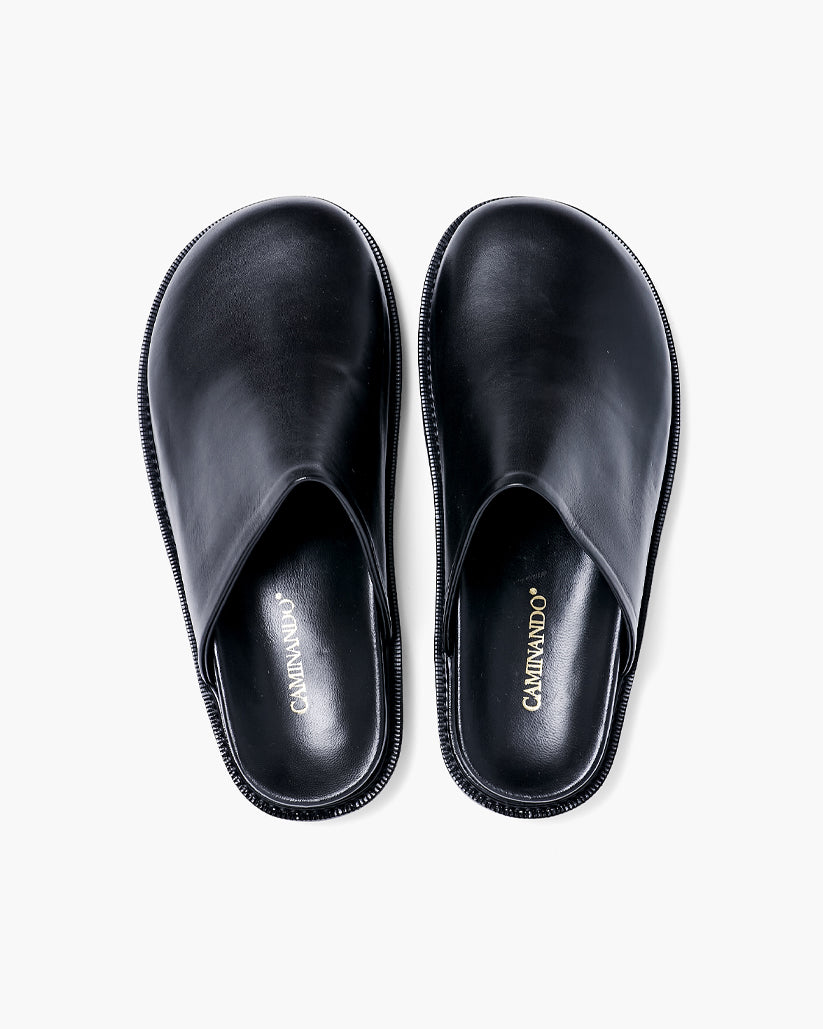 CLOG SANDALS BLACK