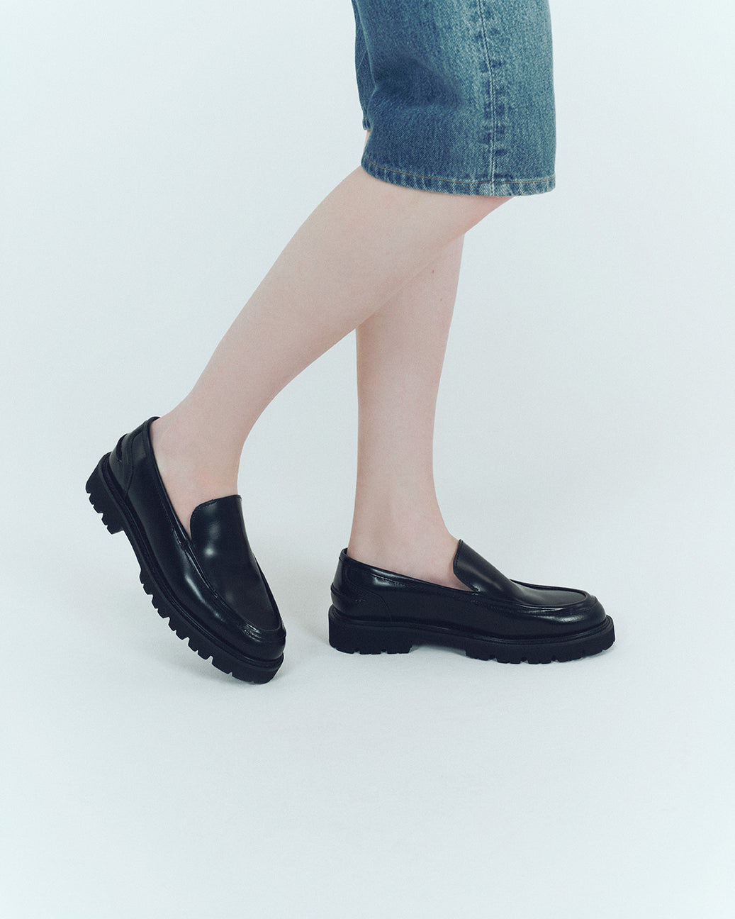 PLAIN LOAFERS BLACK