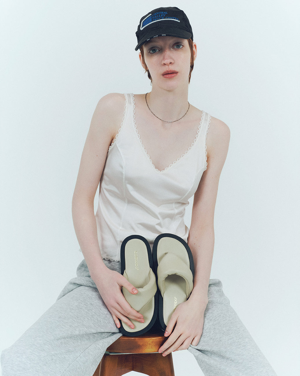 PADDED THONG SANDALS LAMB