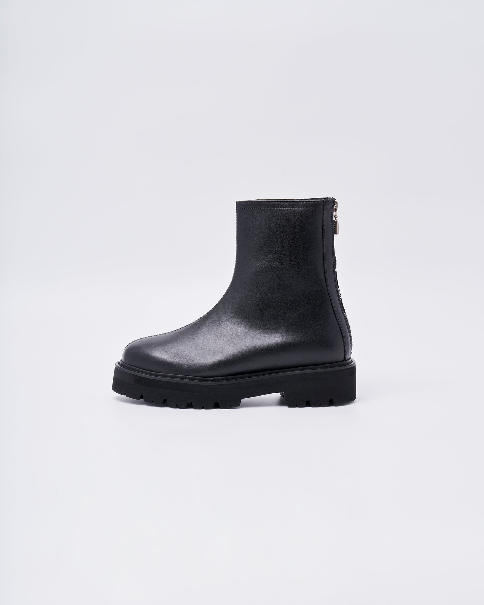 23104W BACK ZIP BOOTS BLACK – caminando.jp