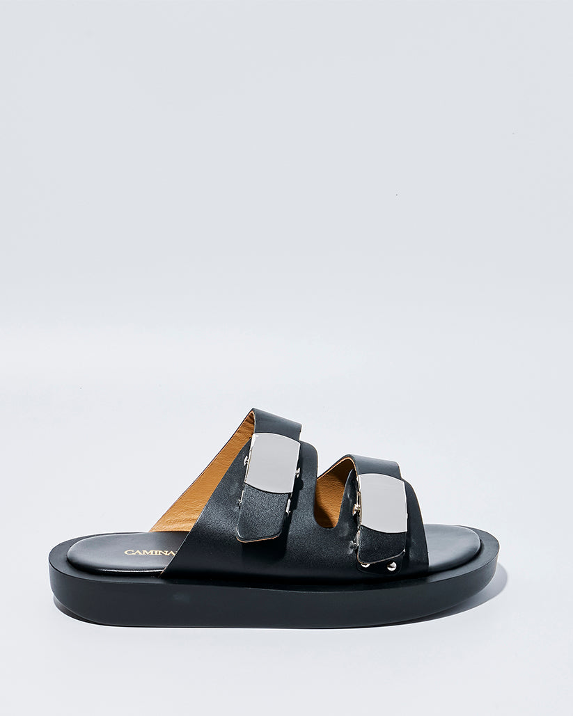 SLIDE BUCKLE PLATFORM SANDALS BLACK