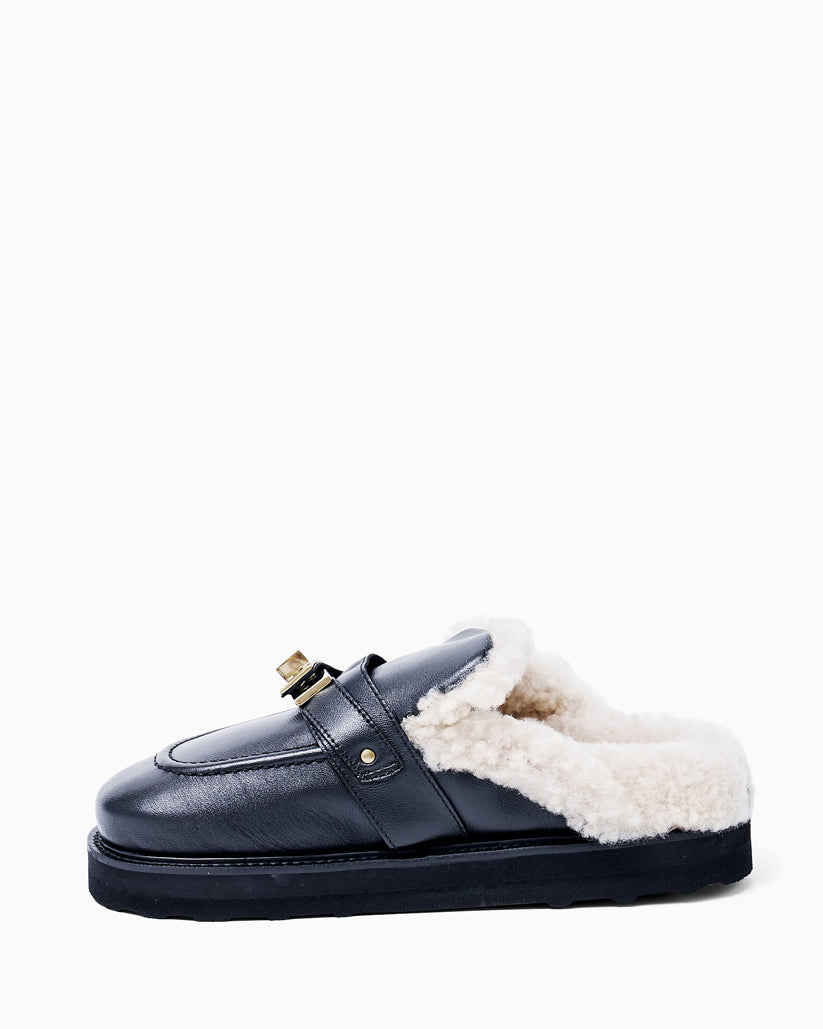 SHEARING BUCKLE SANDALS BLACK