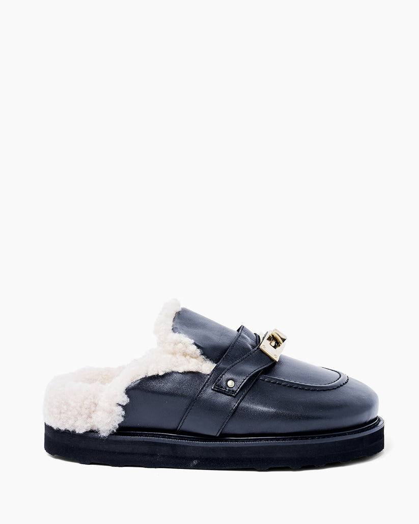 SHEARING BUCKLE SANDALS BLACK