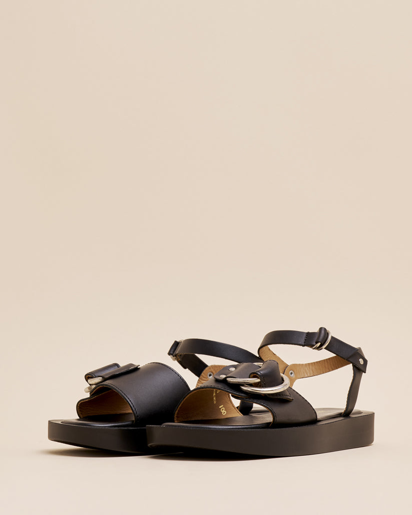 ANKLE STRAP PLATFORM SANDALS BLACK
