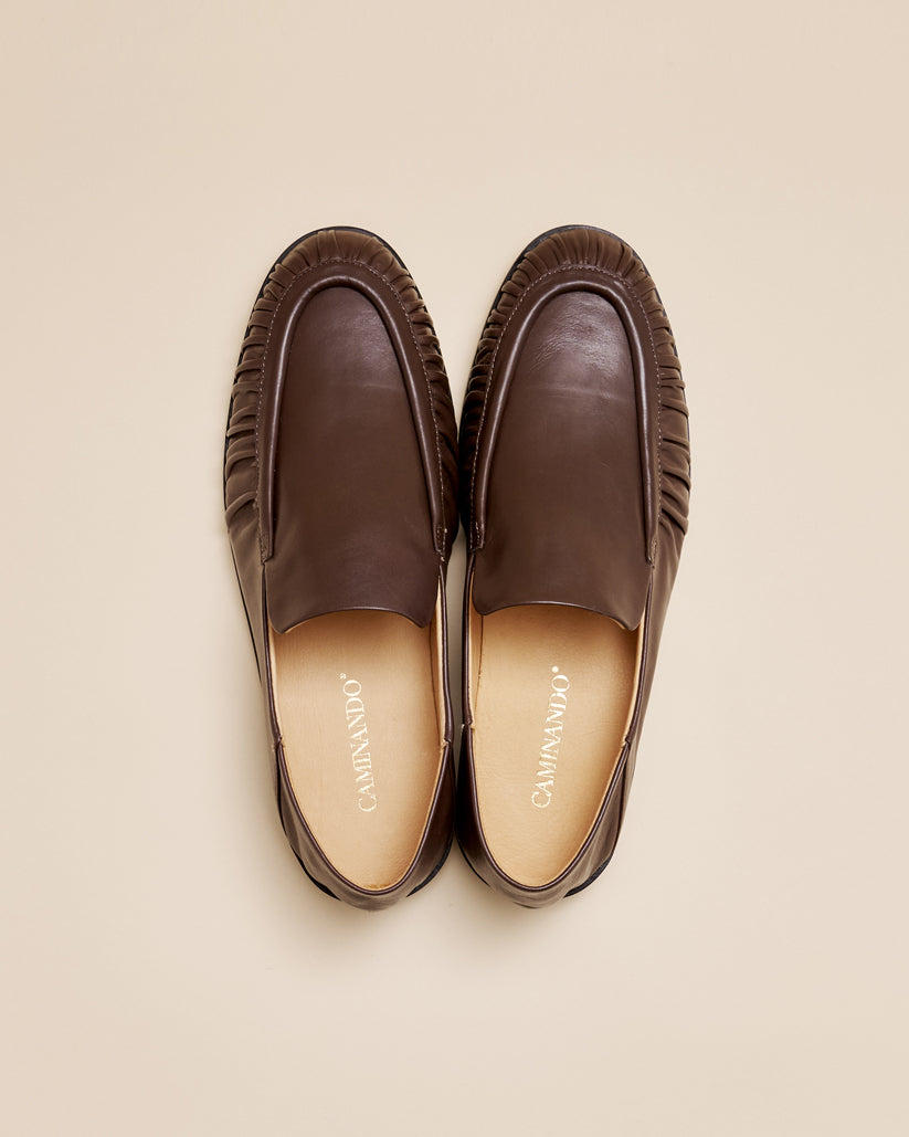 PLEATED LOAFER BROWN – caminando.jp