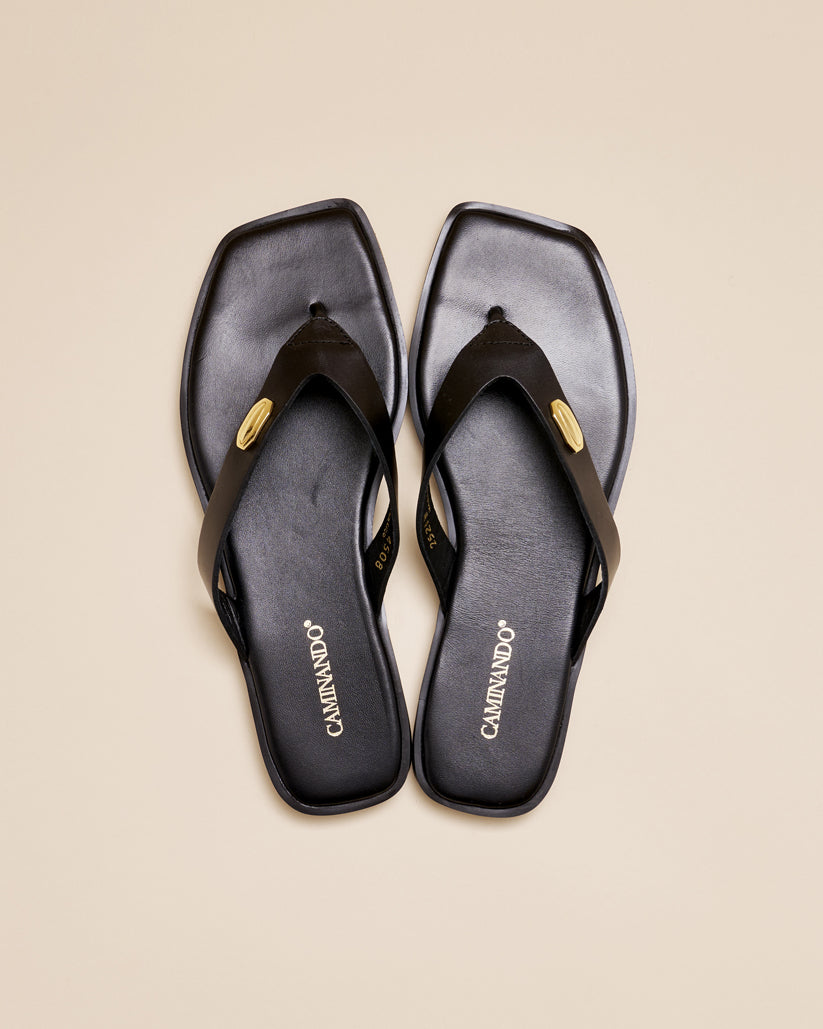 THONG FLAT SANDALS BLACK