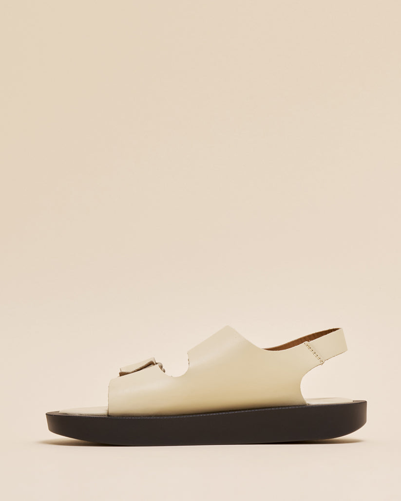DOUBLE RING PLATFORM SANDALS ECRU – caminando.jp