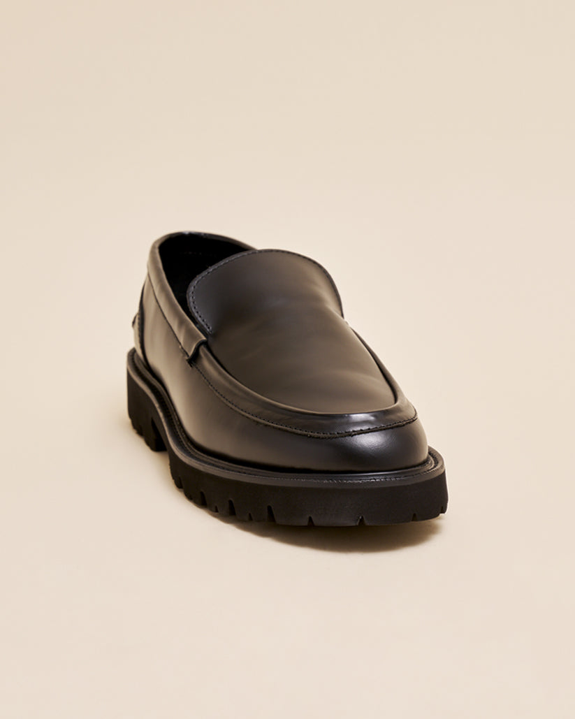 PLAIN LOAFERS BLACK