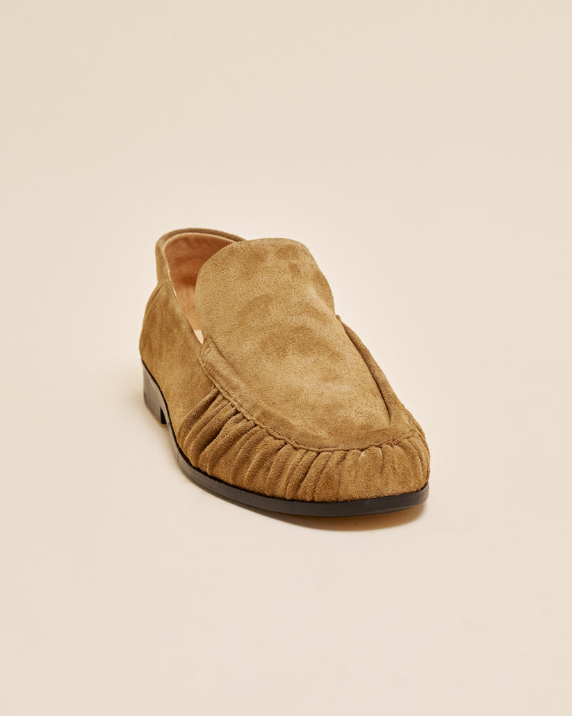 PLEATED LOAFER CAMEL SUEDE