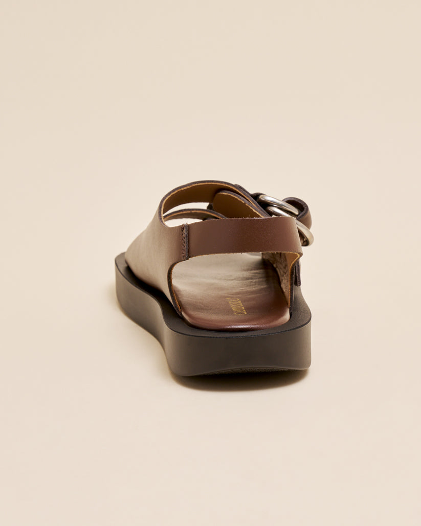 DOUBLE RING PLATFORM SANDALS BROWN