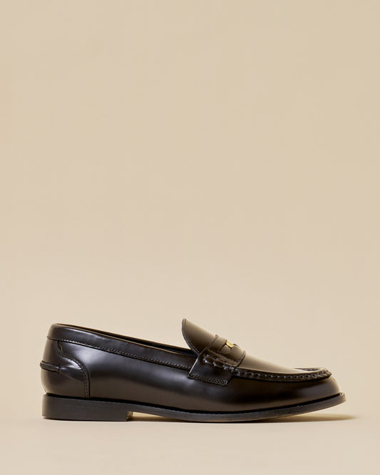 ALMOND TOE PENNY LOAFER BLACK