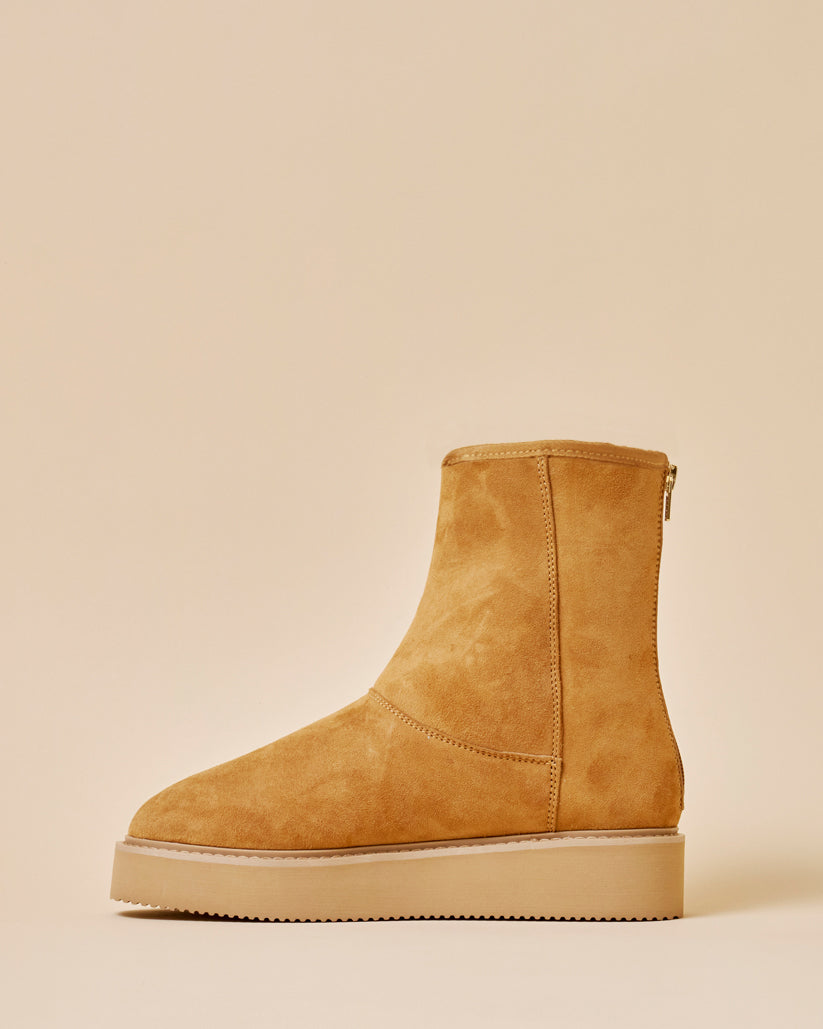 MOUTON BACK ZIP BOOTS CAMEL