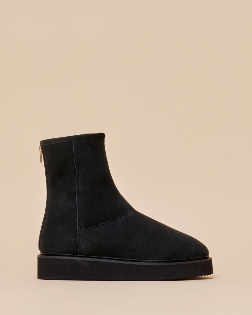 MOUTON BACK ZIP BOOTS BLACK