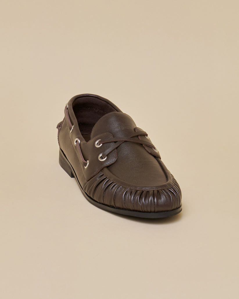 PLEATED DECK SHOES DARK BROWN