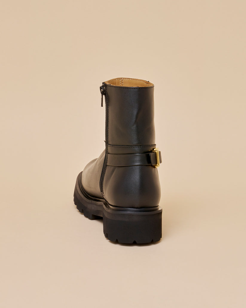 SIDE BUCKLE BOOTS BLACK