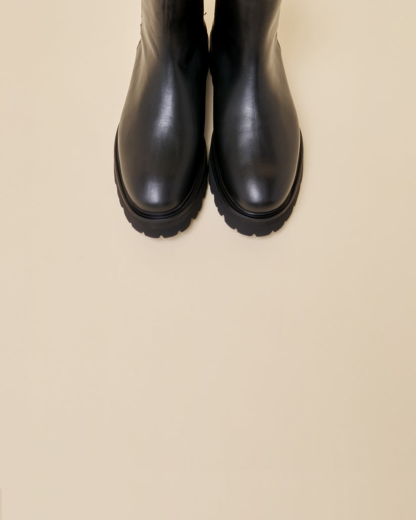 SIDE BUCKLE BOOTS BLACK