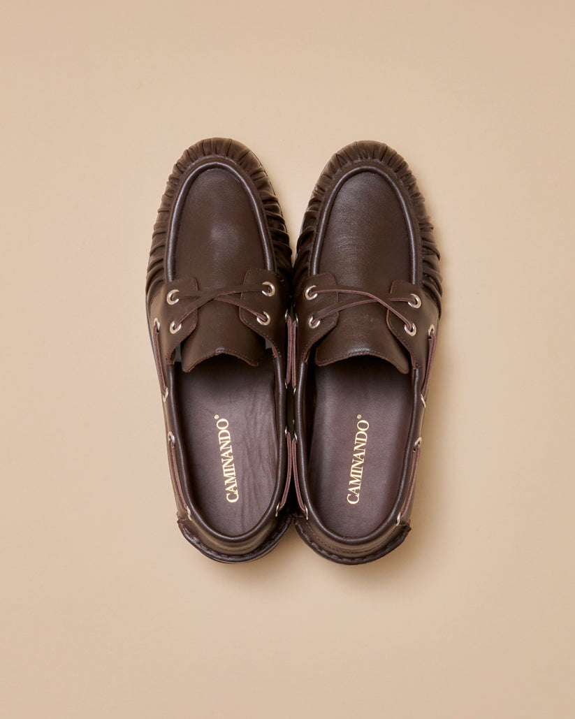 PLEATED DECK SHOES DARK BROWN