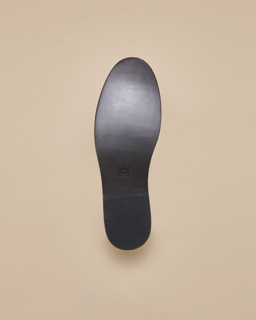 ALMOND TOE PENNY LOAFER BLACK