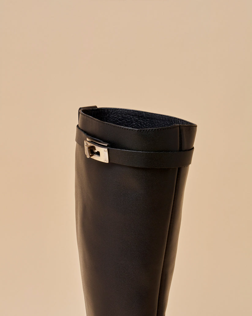 BUCKLE STRAP LONG BOOTS BLACK