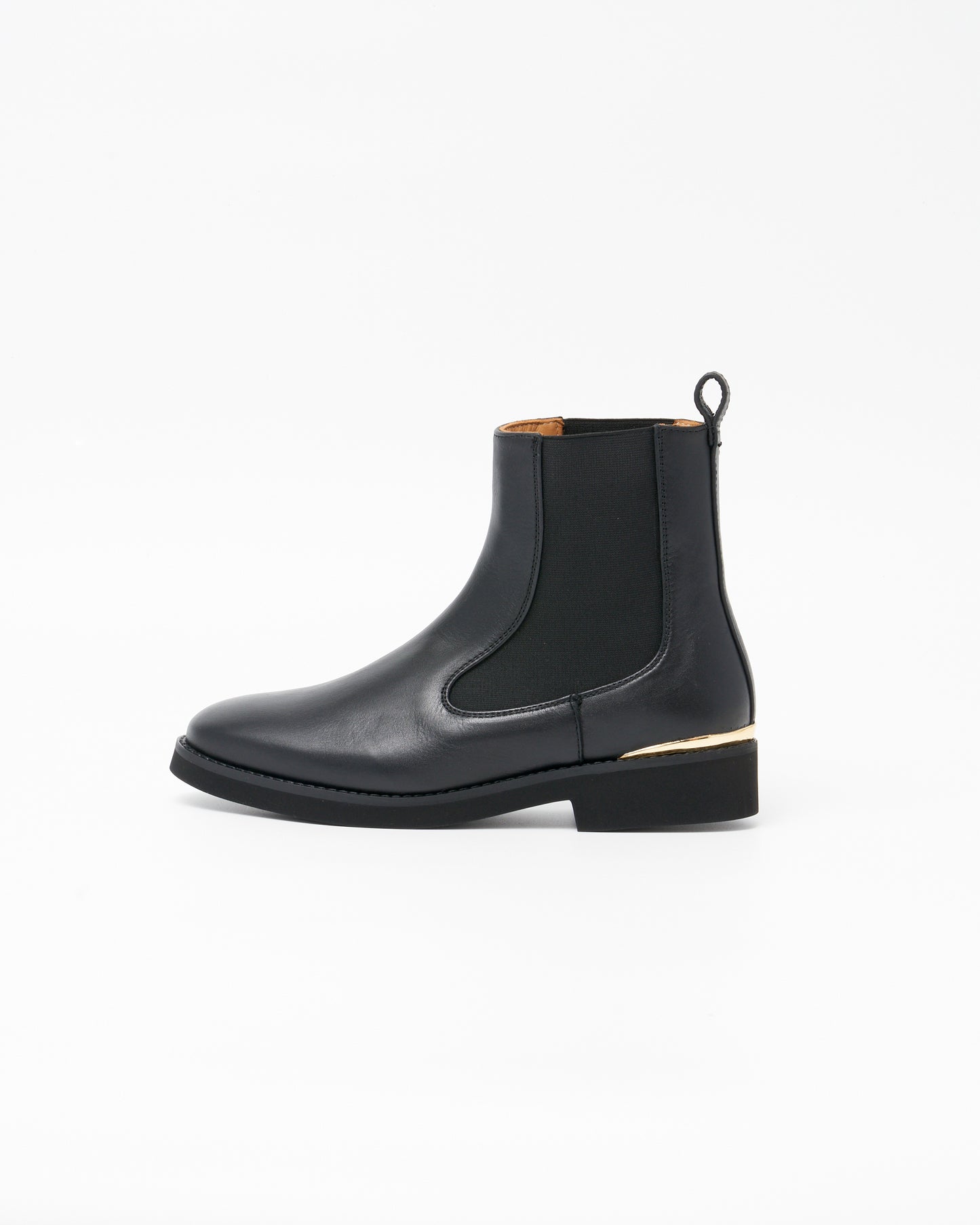 HEEL CUP SHORT SIDE GOA BOOTS BLACK